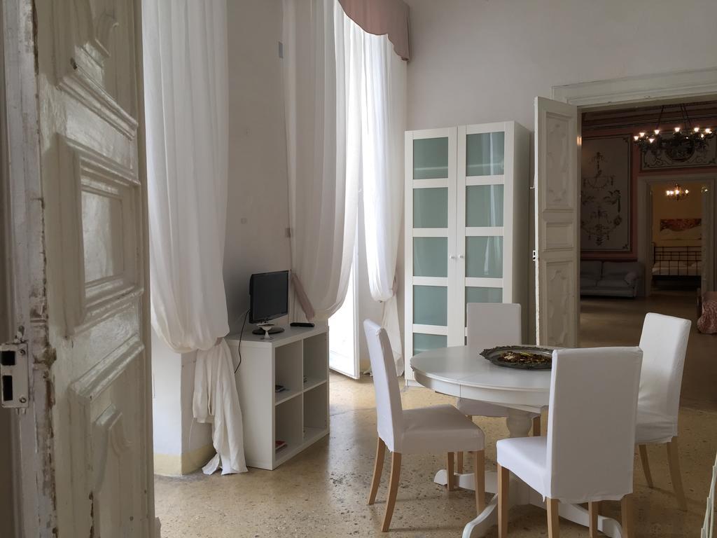Palazzo Doxi Fontana Dimora Storica Apartment Галиполи Екстериор снимка